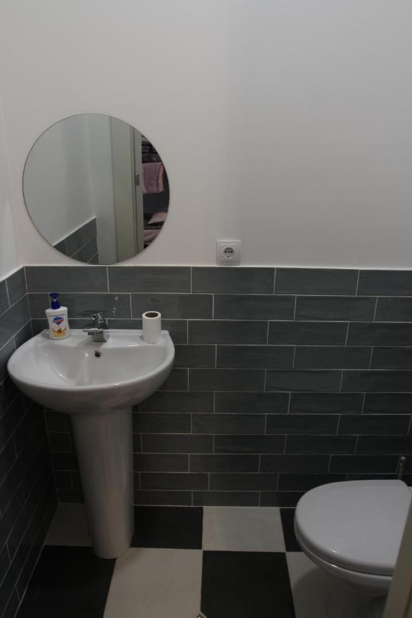 Guest House Third Floor 第比利斯 外观 照片