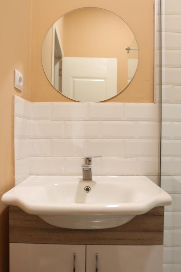 Guest House Third Floor 第比利斯 外观 照片